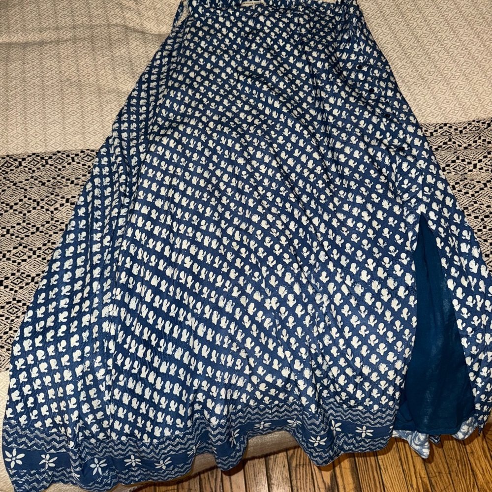 Madison Hotel button up swing maxi